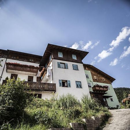 Casa Streberi Apartment Castelfondo Luaran gambar
