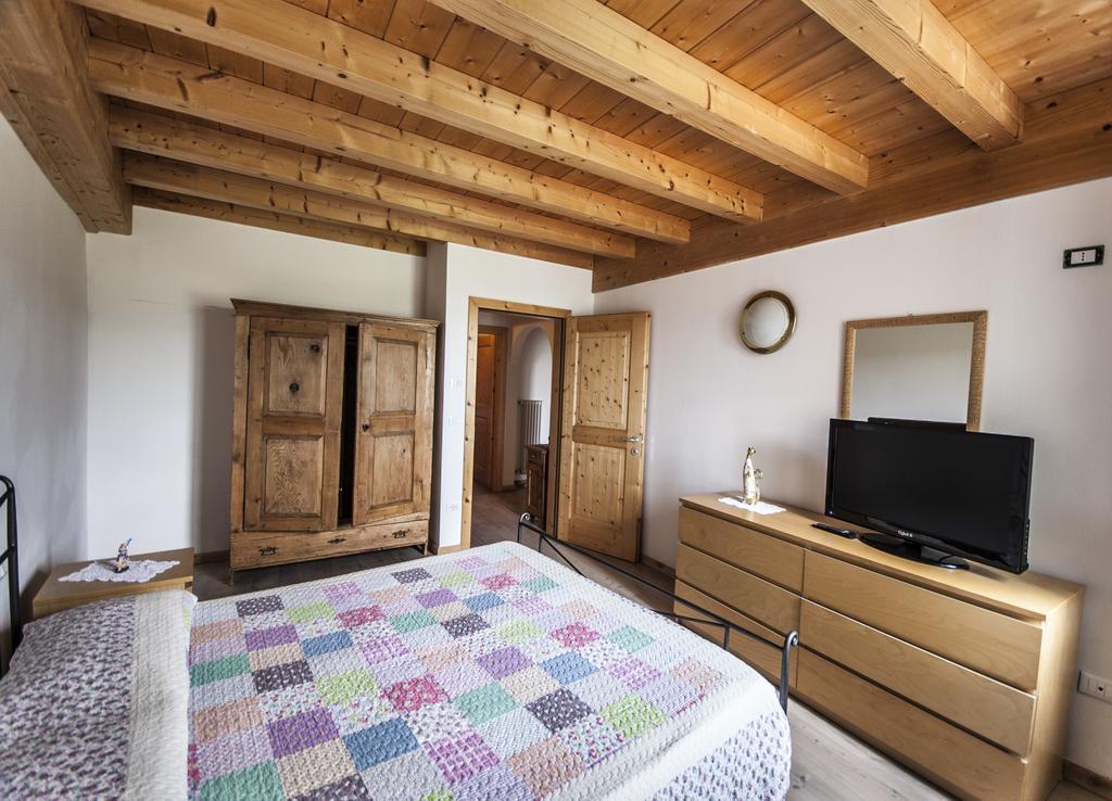 Casa Streberi Apartment Castelfondo Luaran gambar
