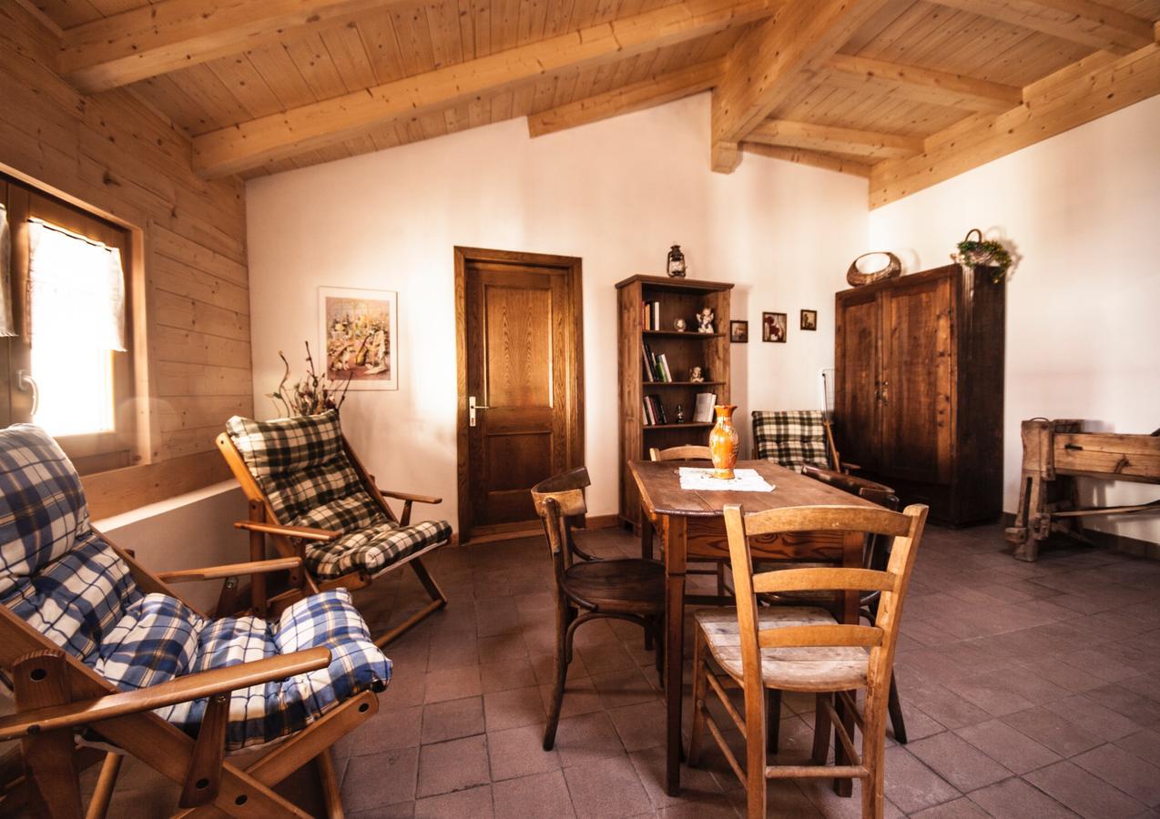 Casa Streberi Apartment Castelfondo Luaran gambar