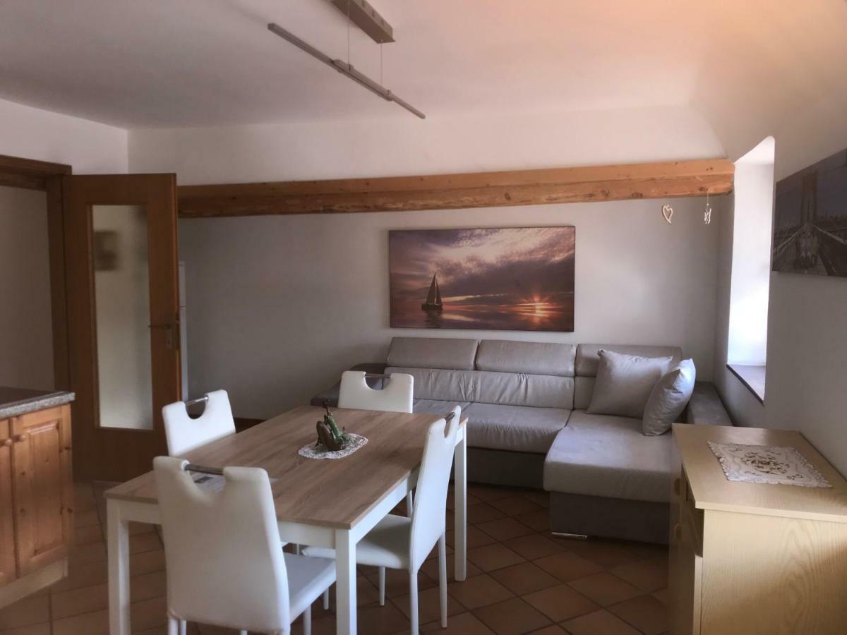 Casa Streberi Apartment Castelfondo Luaran gambar